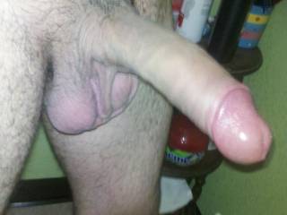 Her is my dick is no hard to 100% but my head looks pink. u think my dick is nice looking?