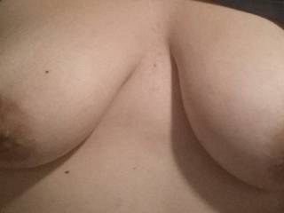 Oh my, what beautiful tits....hope there's lots more coming of those beauties