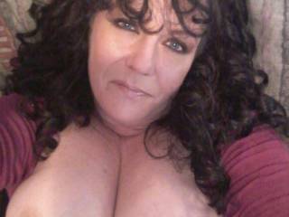 Boobs out