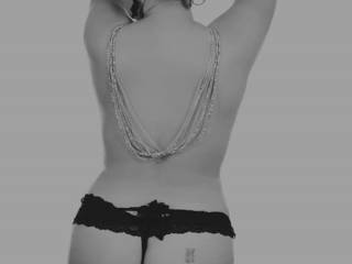 Less is more
Picture was for my boyfriend, but he prefer to look to other woman on this site...
Now he can see what he is missing