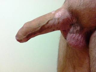 Ohhhhh, i want to suck your smooth balls and feel your cock rising up in my hand!!!