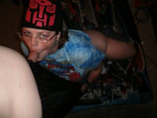 slut girlfriend gets ready for new movie
