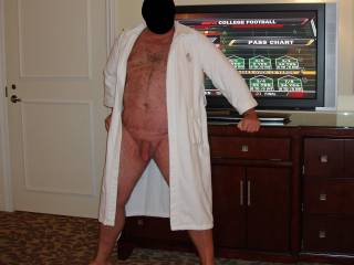 Weekend getaway at a luxury resort. Hubby patiently posing for some nude pics before I gave him a blowjob...and some pussy!  We also had 2 female observers outside that were watching very closely through the glass door!