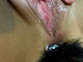 Mmmm would.love to taste that sweet wet pussy.👅 and tongue that beautiful pierced clit.. so hott!!!