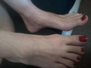 my girlfriends feet
