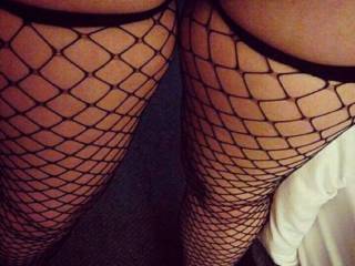 I want to ram my big fat throbbing cock straight up your arse baby with your legs over my shoulders I'll fist your sweet creamy tight pussy at same time . Make you squirt I will ! All night xx