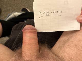 Hey I have a uncircumcised cock. I am very hairy and have 9” inches.