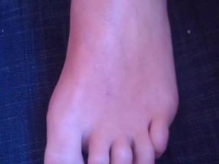 my wifes sexy feet, you like it?