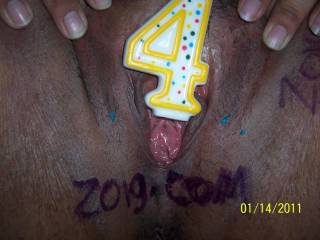 I liked my wifes bday idea that we had to certify the pic with the company logo
happy  4th birthday zoig!!!!