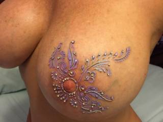 Just having a little fun with the titties!