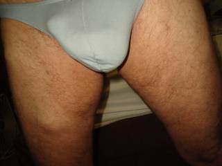 can you see my bulge??>..........