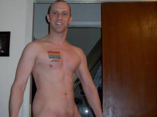 I love the look and taste of a big hard shaved cock. You are one hot stud and that cock of yours is awesome. I would love to suck the cum right out of it and have you spray it all over my mouth and face!  mmmmmmmm