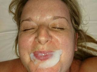 Oooops another big cum facial on her sexy face. What do you think?