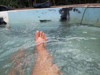 Just chilling in the jacuzzi!! Anyone for some foot action