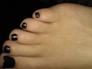 She has absolutely beautiful feet and toes ;-P