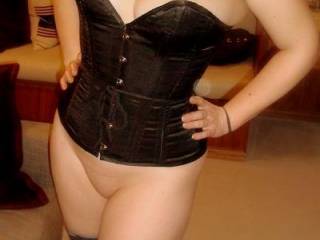 I feel as sexy as a cat on heat in a corset and frankly I just can\'t get enough of jack\'s cock when i wear this tightly laced corset. I love lacing Hannah up nice and tight then giving her the hardest cock that she inspires.