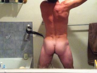 Oooooh yes.....you have a very cute butt!! ;-)