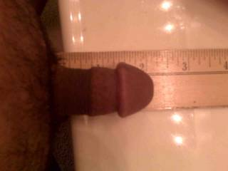 A pic of my small asian cock, just a little over 2 inches flaccid... Guess how BIG it gets when it\'s HARD?