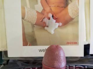 This amazingly sexy, slutty girl from hot couple weben871 would have received a bigger load had my wife not jacked me off just before this. I promise to make it up to her!

xo