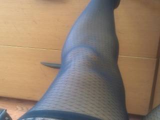 she would love you to cum all over her leg after she sucks your cock.  Ladies ...she wants you to rub your pussy all over her silky nylons...anyone UP for it?
