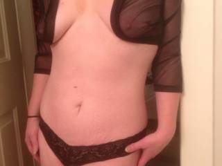 could i do it in person or tribute only? ;)...is that a tiger strip or two i see by your panties? it would be so much fun to fuck you bareback till we were both cumming and pull out all over your married tummy ;) i have a slight fetish with fertile women/married women and pulling out after barebacking, just knowing my load could have been shot deep inside you makes me cum even more and it feels like nothing else especially if the danger of you being fertile is there...