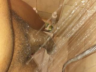 a small shower before squirting in large breasts or small holes,I'm not gay go your way