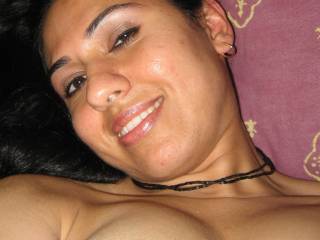YOU ARE,  VERY PRETY, VERY HOT I LOVE HER FACE FROM COLOMBIA KISSES IN HER PUSSY IN HER ASS WRITTER ME