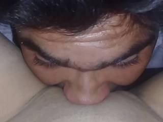 Eating pussy very tight
