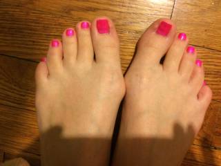 Pretty feet & toes