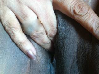 mmm love to be licking and sucking her fingers as she dips them in and out of her horny pussy