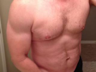 Beautiful manly body it makes my cock throb