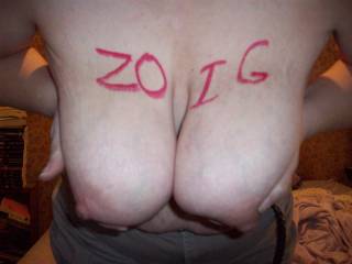 Great udders...make her tug and stretch her big nipples....clothes pins