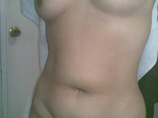 love ur boobs n the curves...wanna cum over u...will both of u take us?...plz upload ur vdo...