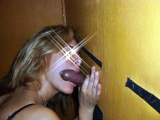 Me at glory hole.... do you wanna be the next?