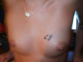 great 'personalized' tits- if I could just visit with a big splooge!