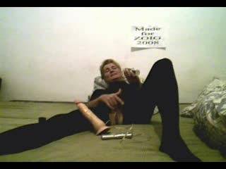 amazing how she is cumming wold like to feel how it is if my cock is inside her when she explode. please show me more