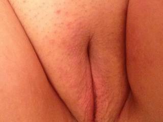 Love to feel beautiful bald pussy on my face as I catch your juices run out into my mouth mmmm