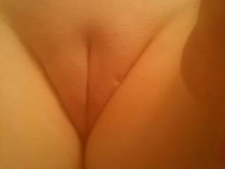 vary nice pussy shaved is the best i really want to eat you