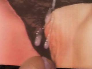 to kygiirl2011
some cum on your pussy baby