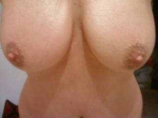 wow  beautiful we could have some fun playing with thoes kissing licking sucking and fondling mmmmmmm