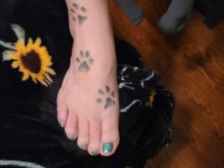 her beautiful tatted foot
