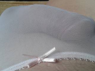 Bulging in mesh knickers