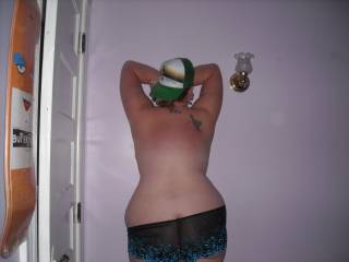 Love to seethe rest of your hot ass and pussy soom. I love bbw like you.