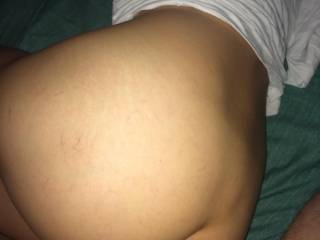 This was a one night stand. Met her just hours before at a club. According to her this was her second time having anal sex
