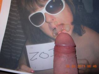 el top gives me and my glasses the 'splashes'.....who else likes to jizz on glasses?