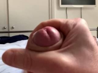 Wanking while looking at autor11 hairy milf pussy