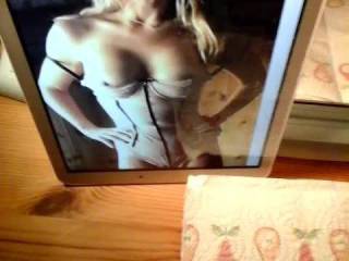Hampdenn88 got me so horny chatting. Cum fuck me eyes, great body and gorgeous tits. Tribute needed.