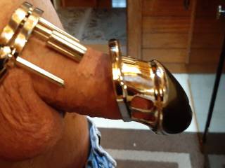 Does this chastity cage make his tiny dick look big???