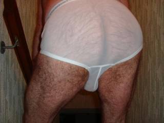 REAR IN ANDREW CHRISTIAN