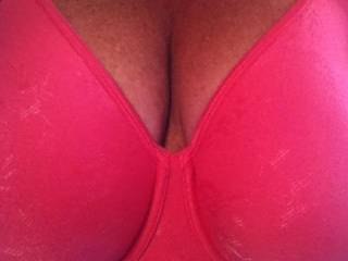 My huge tits fill up my new pink bra! Maybe I should have gotten the next size up? Who will unhook this for me?